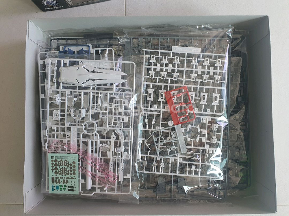 RG뉴건담 퍼스트로트 컬러--1