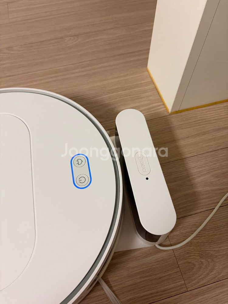 치후 360 로봇 청소기--1