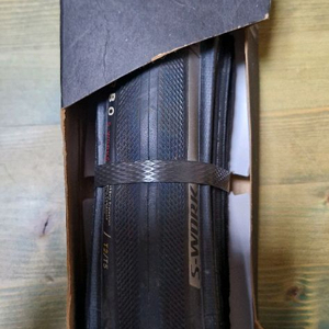 스페셜라 S-Works Turbo 700x26c 타이어 이미지