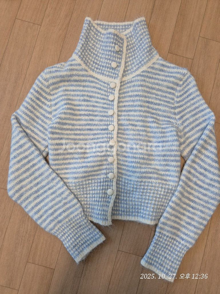 여성가디건 패딩조끼 새상품--0