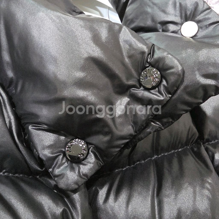 거의새것-몽클레어 정품 아미니아 숏패딩--5