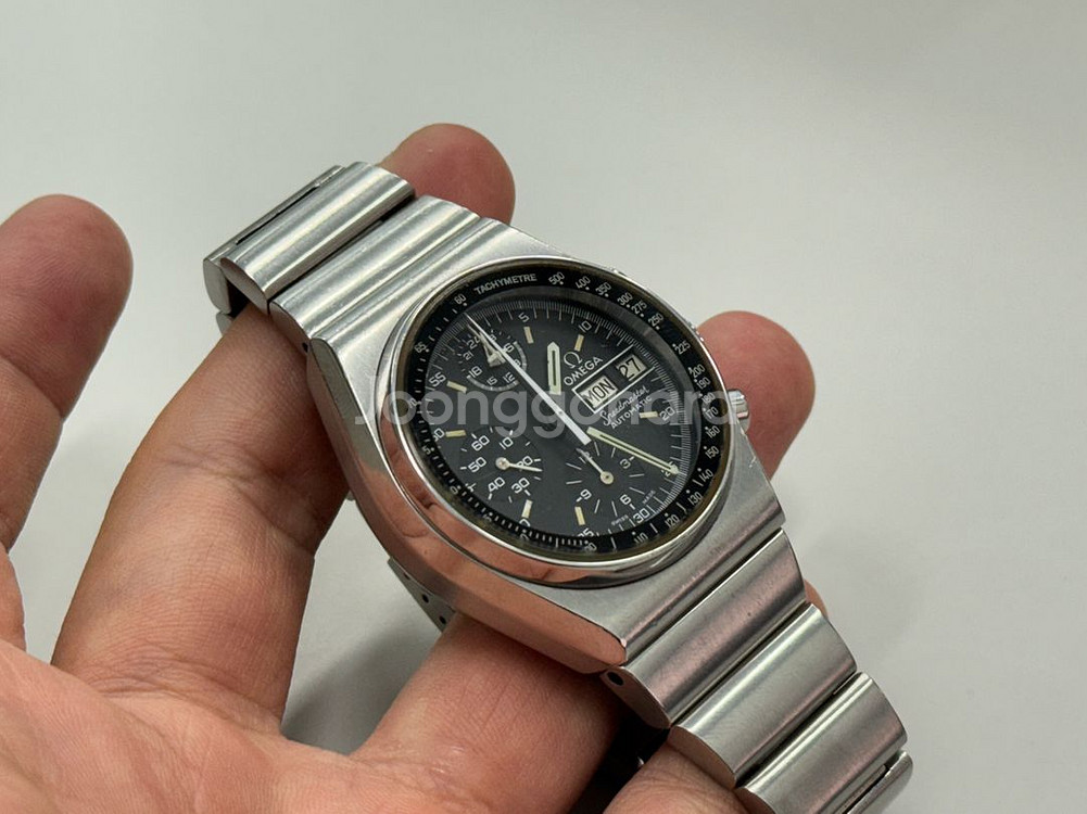 오메가 스피드마스터 4.5 시계 판매합니다.--2