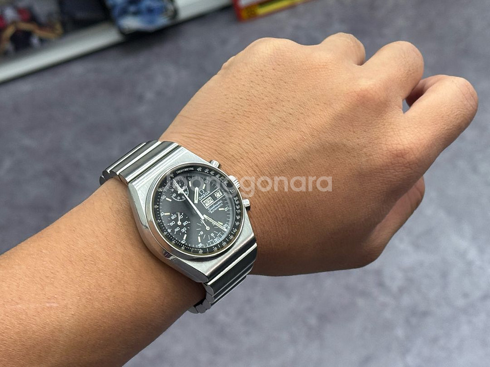 오메가 스피드마스터 4.5 시계 판매합니다.--5