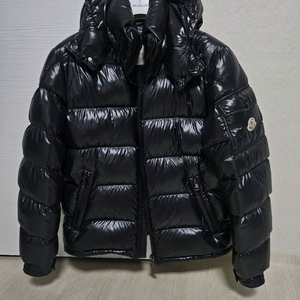 몽클레어 패딩 마야