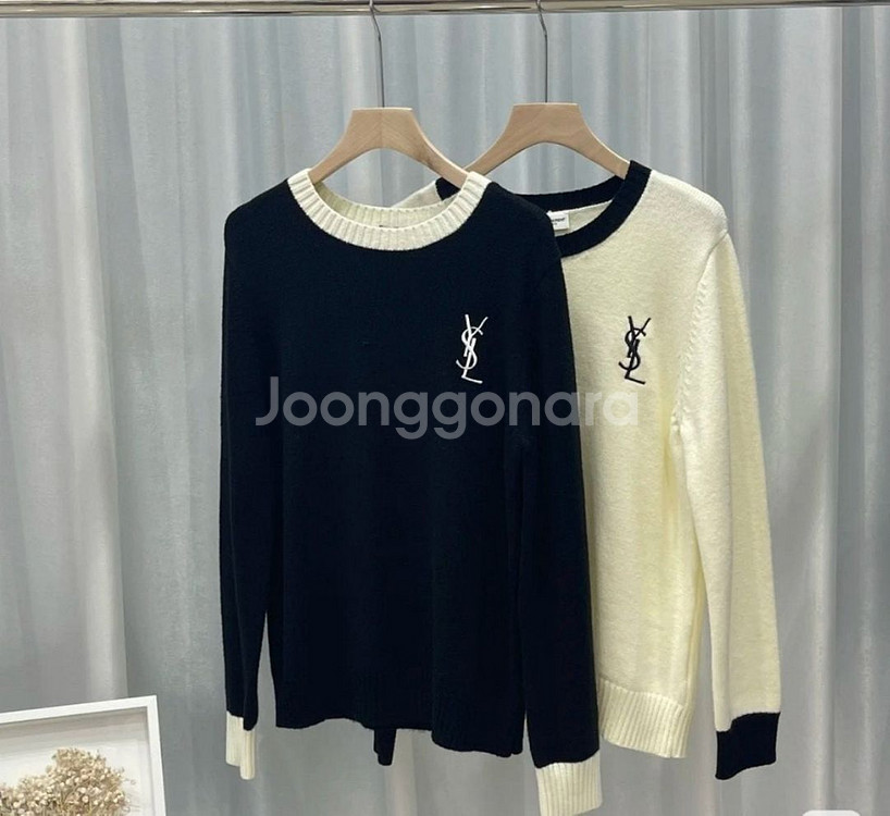 입생 배색 베이직 라운드 니트--8