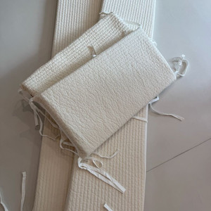 (새상품 컨디션) 헬로미니미 이케아 아기침대 범퍼가드