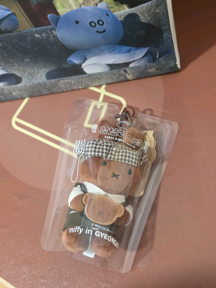 miffy 미피 멜라니 찰보리스빵 키링 경주 한정판--1