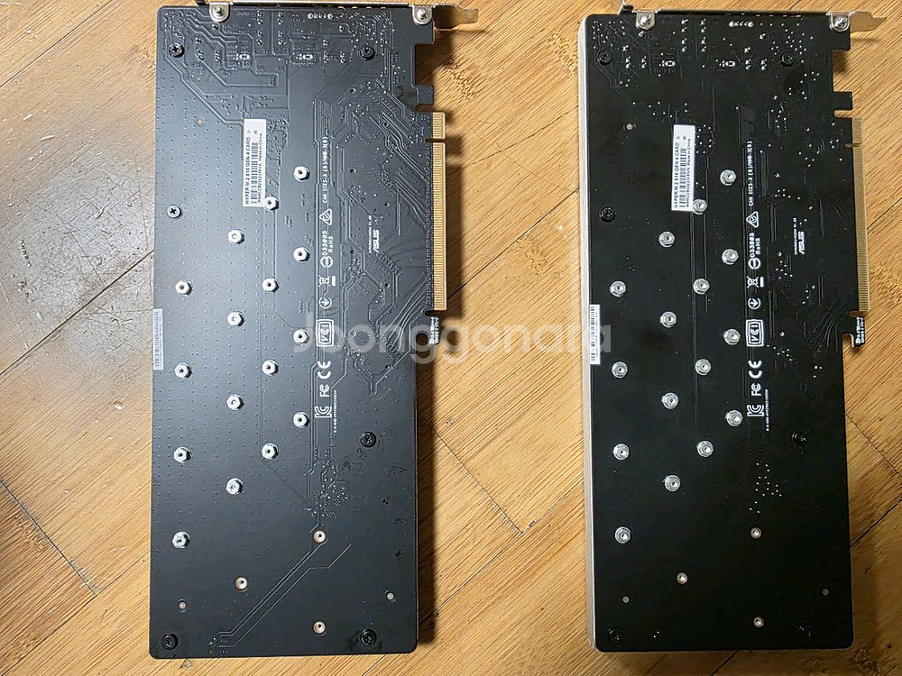 ASUS HYPER M.2 x16 Gen4 확장카드--3