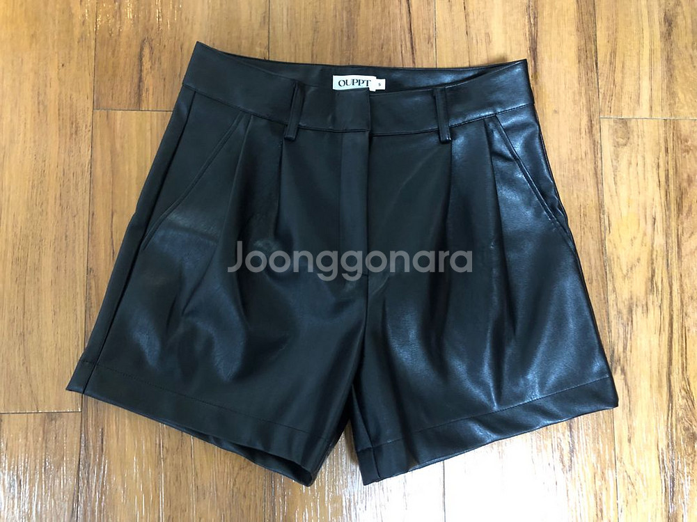 11am 레더팬츠 판매해요--2