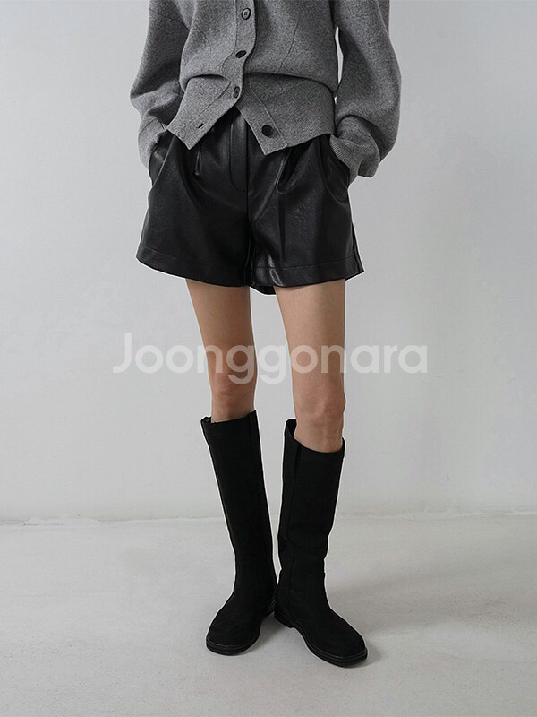 11am 레더팬츠 판매해요--1