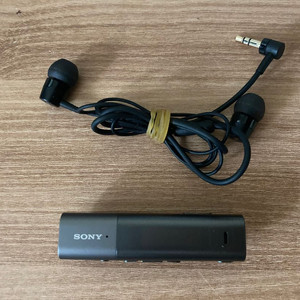 소니 블루투스 리시버 (FM라디오 가능) 팝니다