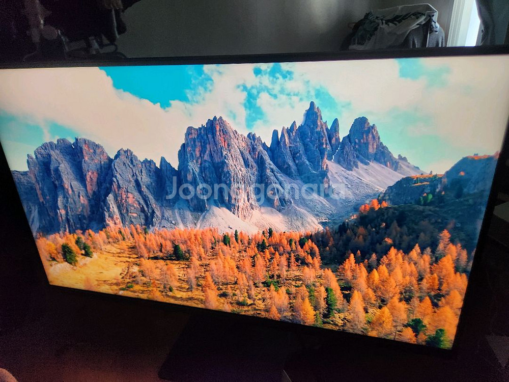 삼성 32인치 4K UHD 모니터 S32A704NWK--8