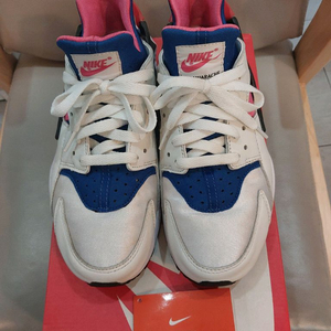 나이키 에어 허라치 허라취 런 91 QS 255mm