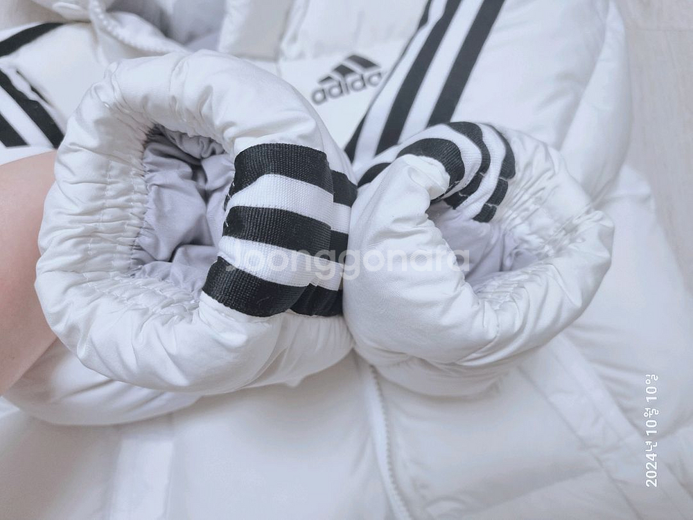 아디다스키즈 패딩 140사이즈--5