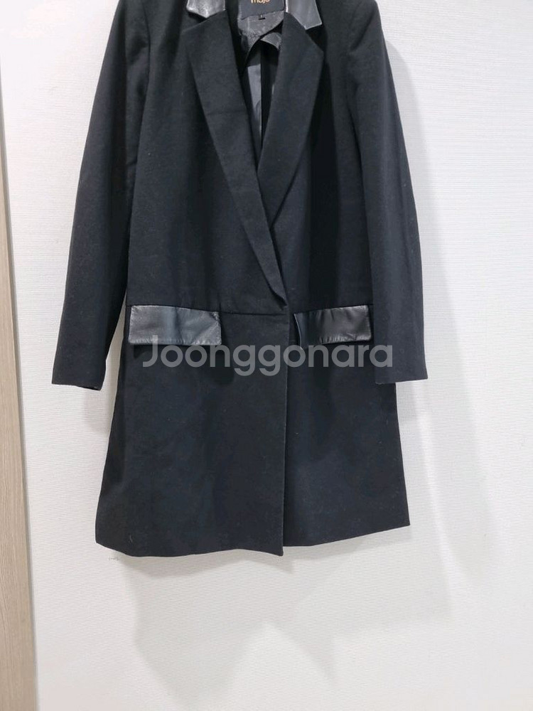 마쥬 블랙 가죽 배색 코트--2