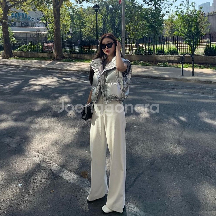 [새상품]브론 구스 패딩 블랙--6