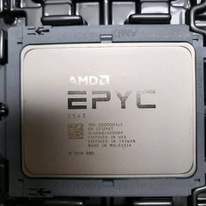 AMD CPU EPYC 7543 32코어 팝니다.