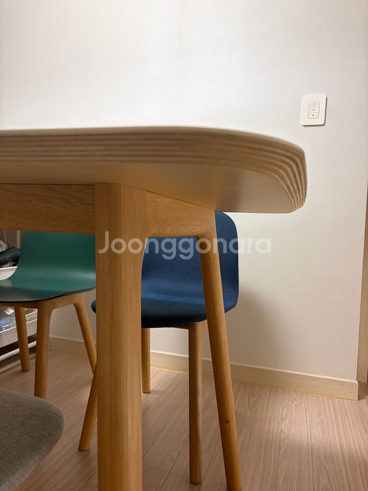 최고급 애쉬 원목 이태리 포세린 4인 식탁+의자--3