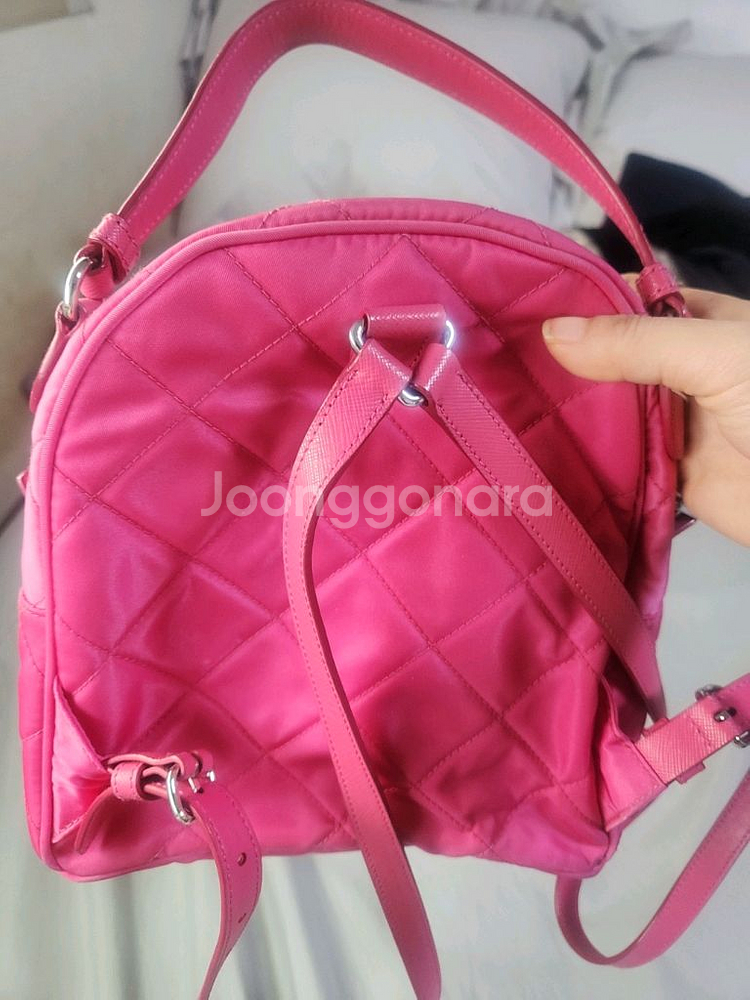 프라다백팩 10월31일까지판매--1