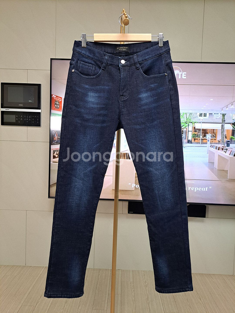 [버버리] 1856 로고 자수 기모 데님 팬츠30-31--0