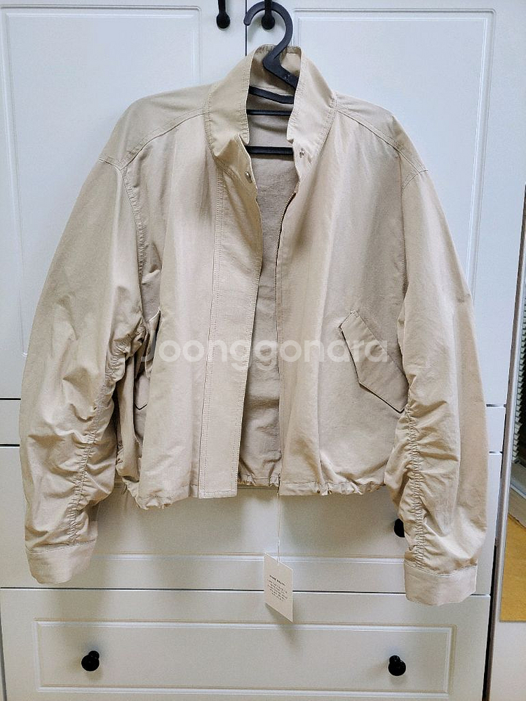 아이보리 점퍼--0