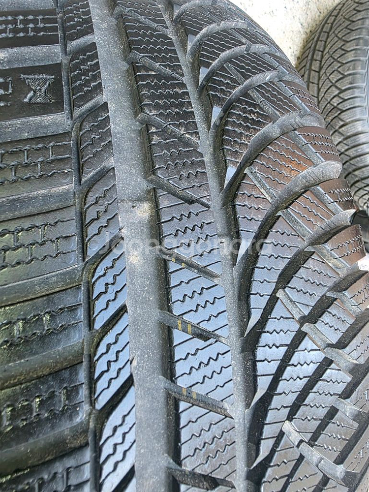 윈터타이어 245 50 19 중고--1