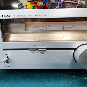 민트급 트리오(켄우드)바리콘튜너 KT-8300