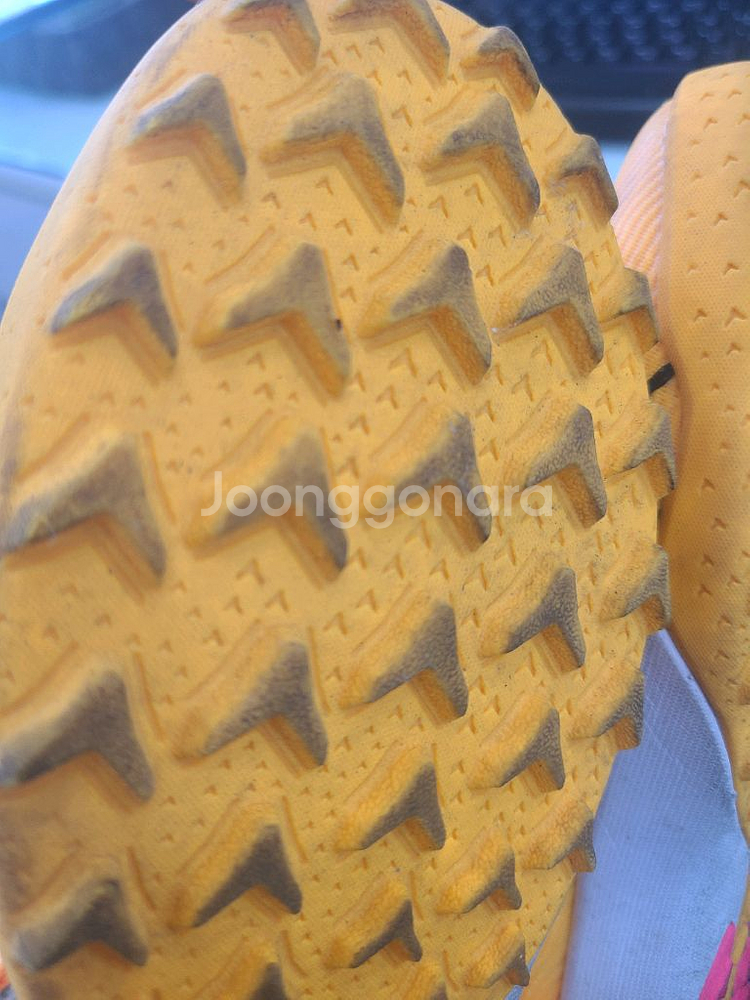 푸마 풋살화 울트라 얼티메이트케이지tf 285--5