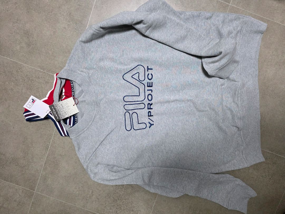 와이프로젝트 x 필라 맨투맨 100사이즈 이미지