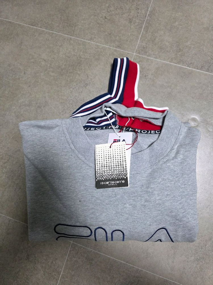 와이프로젝트 x 필라 맨투맨 100사이즈 이미지