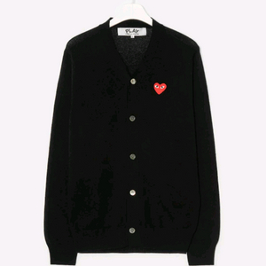 꼼데가르송 남성 레드하트와펜 브이넥 가디건