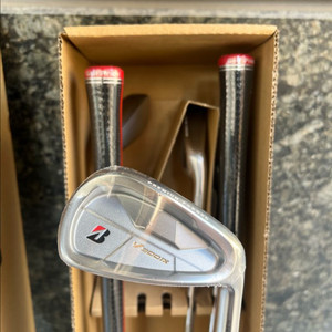 정품 브릿지스톤 V300 9세대 6아이언 새상품