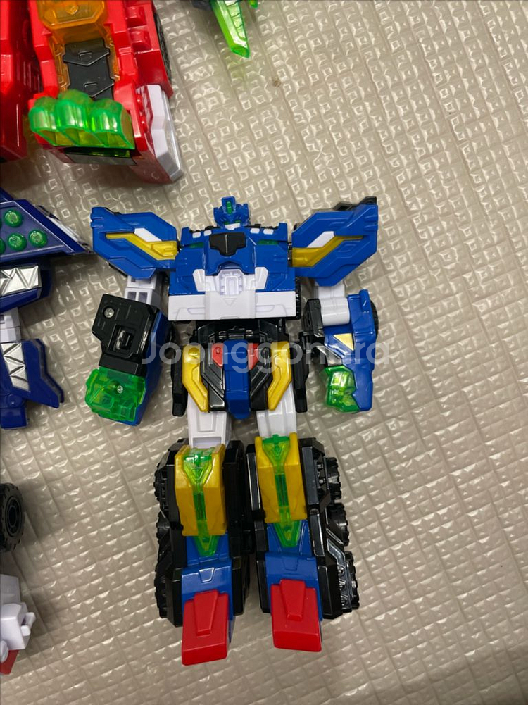 미니특공대 브이레인저스 미니 팝니다 (택포)--3