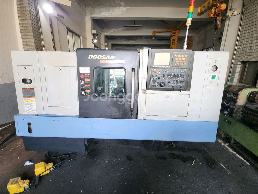 두산puma300c cnc선반 12인치--0