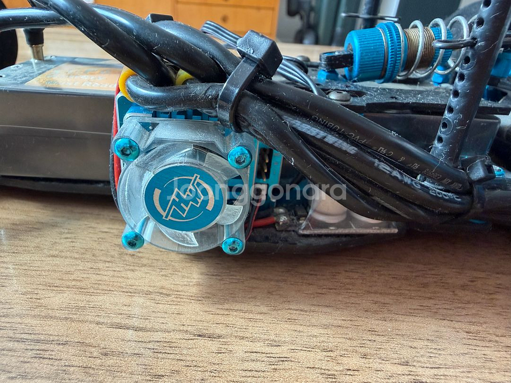 타미야 TRF-102팝니다--7