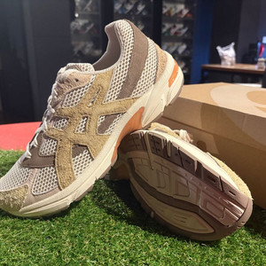 [새상품]아식스 젤-1130 정가이하(280)