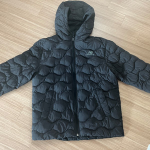 뉴발란스키즈 경량패딩 160