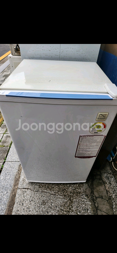 소형냉장고 75리터 근처는 가져다 드려요--0