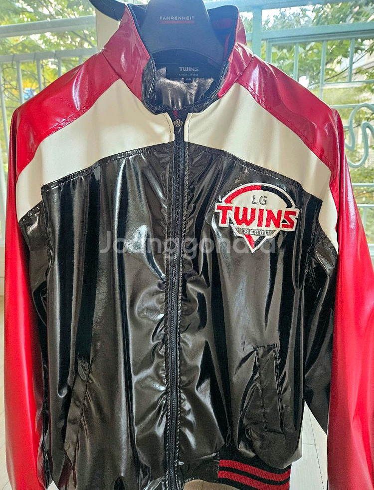 LG트윈스 유광점퍼--0