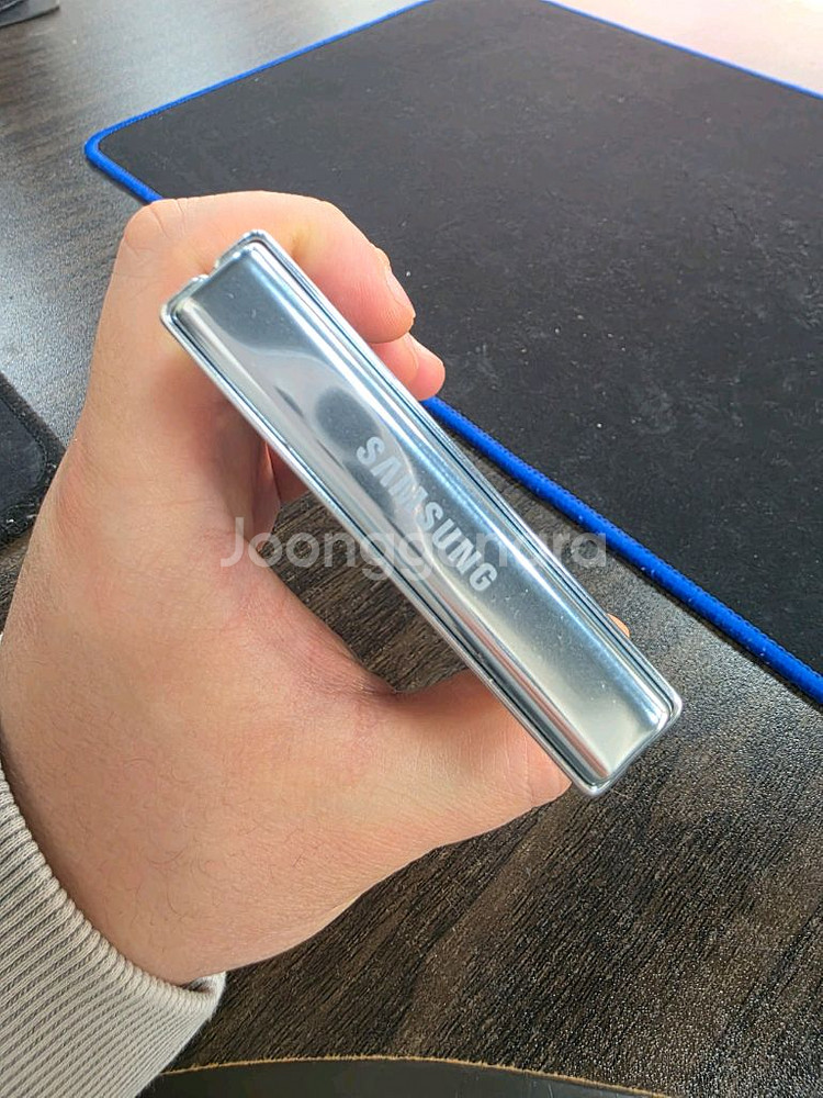 갤럭시Z플립5 256G 무잔상 가성비 최저가 중고폰--1