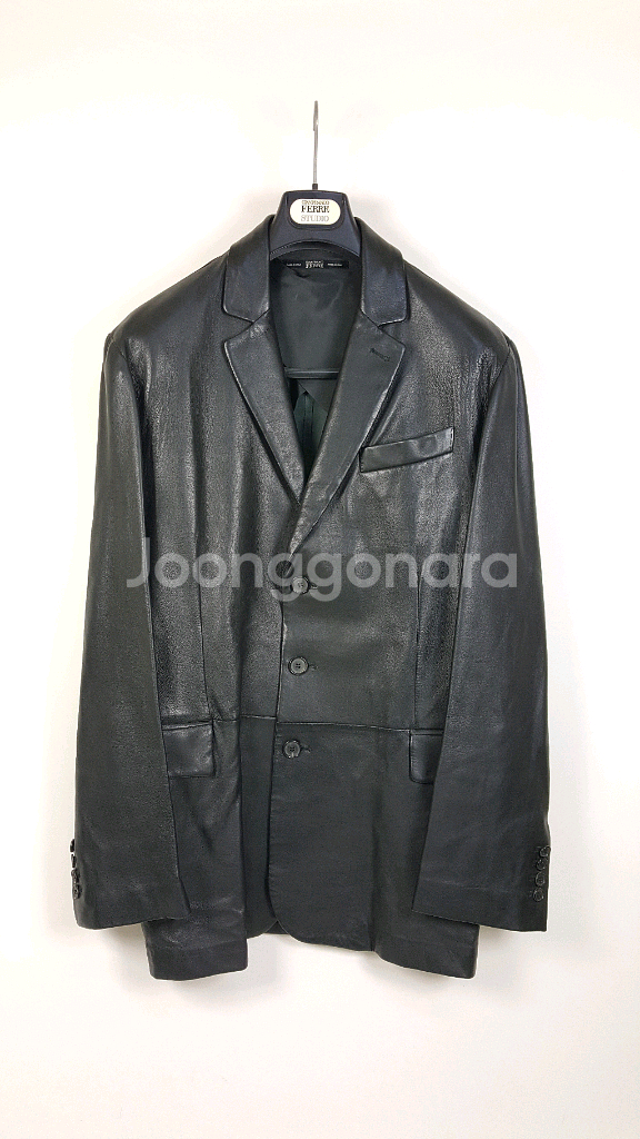 장프랑코페레 검정색 양가죽 남성 자켓--0