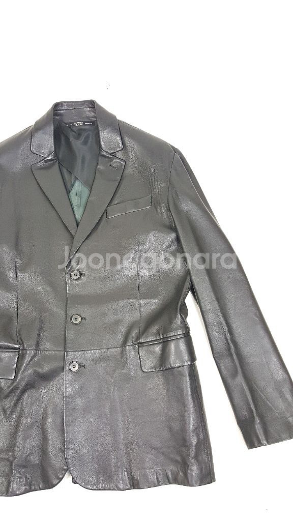 장프랑코페레 검정색 양가죽 남성 자켓--4