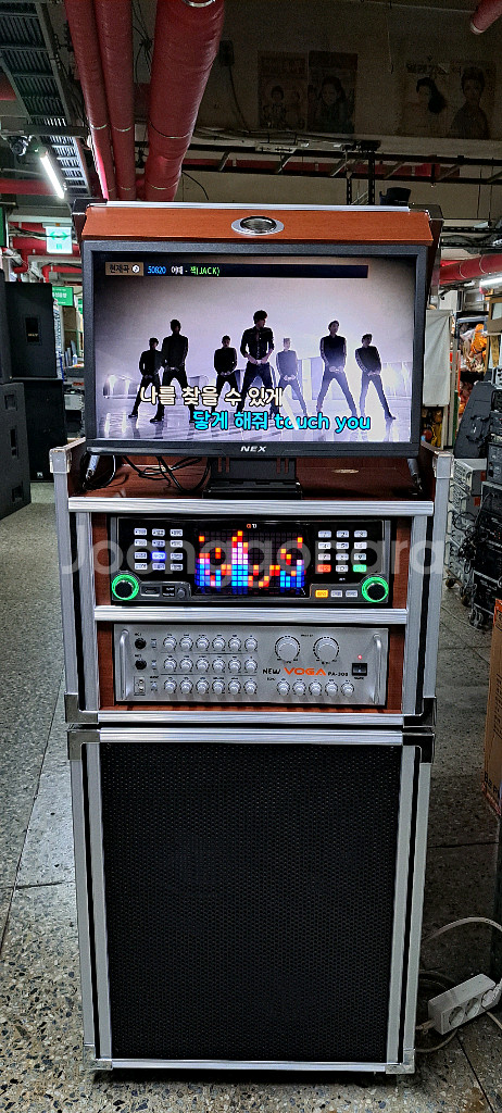 태진 노래방반주기 이동식세트 판매합니다--0