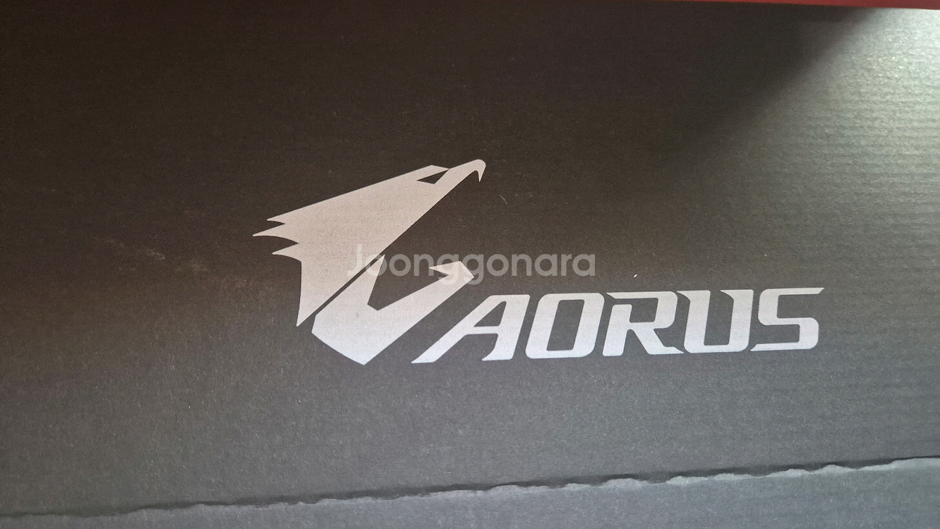 AORUS K9 Optical 기계식 키보드--3