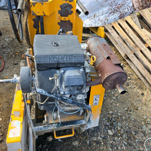 코렉도로캇팅기