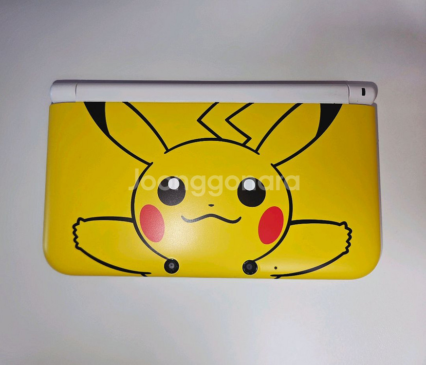 닌텐도 3ds xl 피카츄 에디션 + 게임칩--0