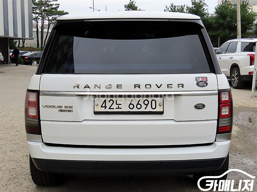 [랜드로버]레인지로버 4세대 4.4 SDV8 VOGUE--3