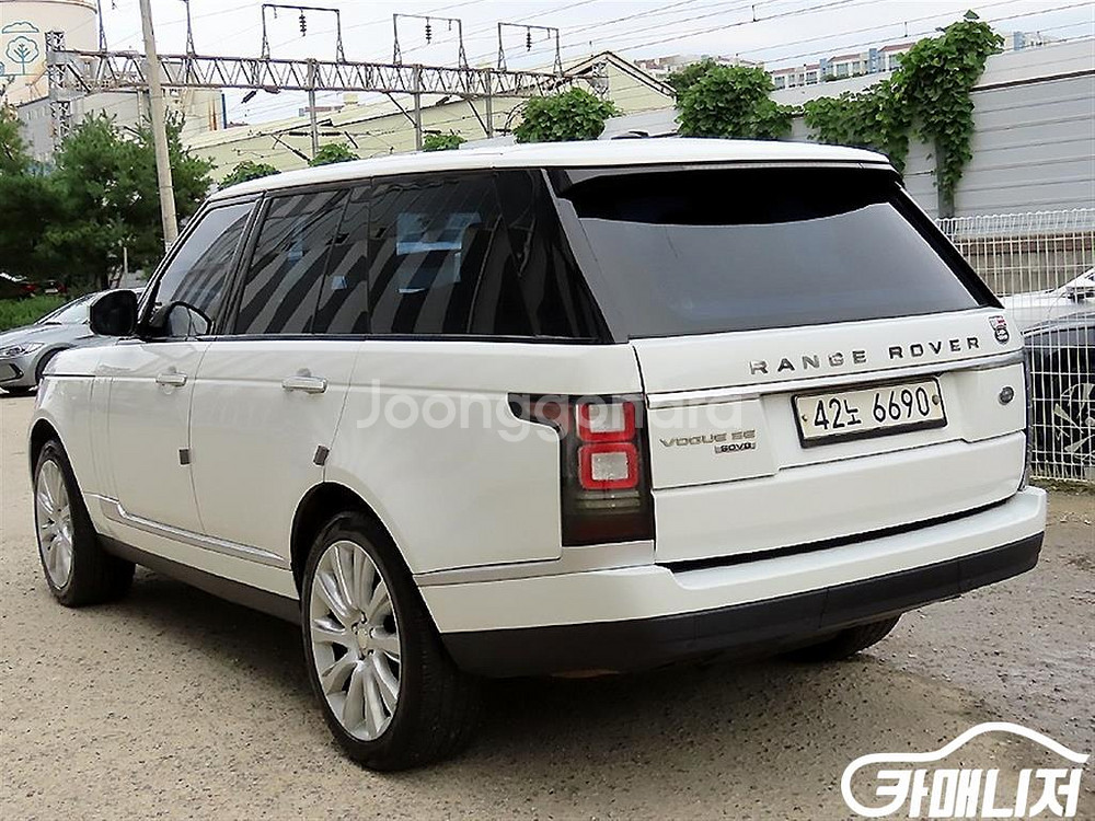 [랜드로버]레인지로버 4세대 4.4 SDV8 VOGUE--2