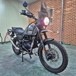 로얄엔필드 히말라얀411/21년식/2만km/누크머플러