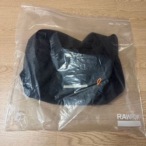 로우로우 스트링 크로스백 750 블랙 (미사용)